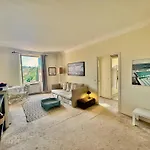 Charming Appt- Ac-1br-4p - 5min-st-tropez