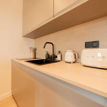 Charming Appt- Ac-1br-4p - 5min-st-tropez *